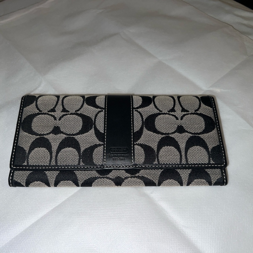 Coach Black and White  Signature Envelope Wallet